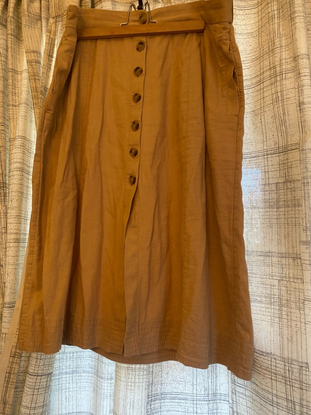 Universal Thread Button-Front Midi Skirt in Rust